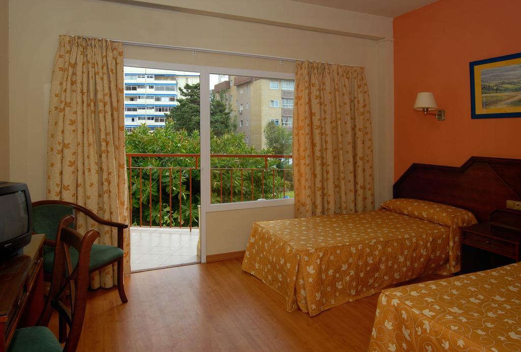 Double or Twin Room,190266220:JPEG